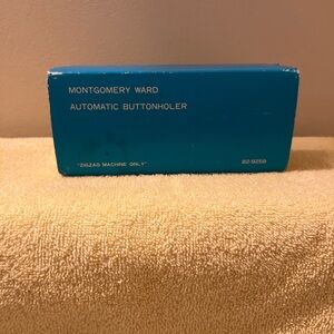 Vintage Montgomery Ward Automatic Buttonholer